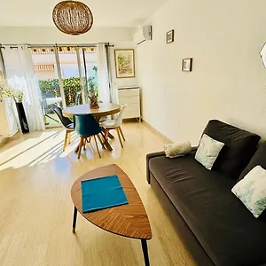 T2 Golfe Juan 47m2 Plages Et Port Appartamento