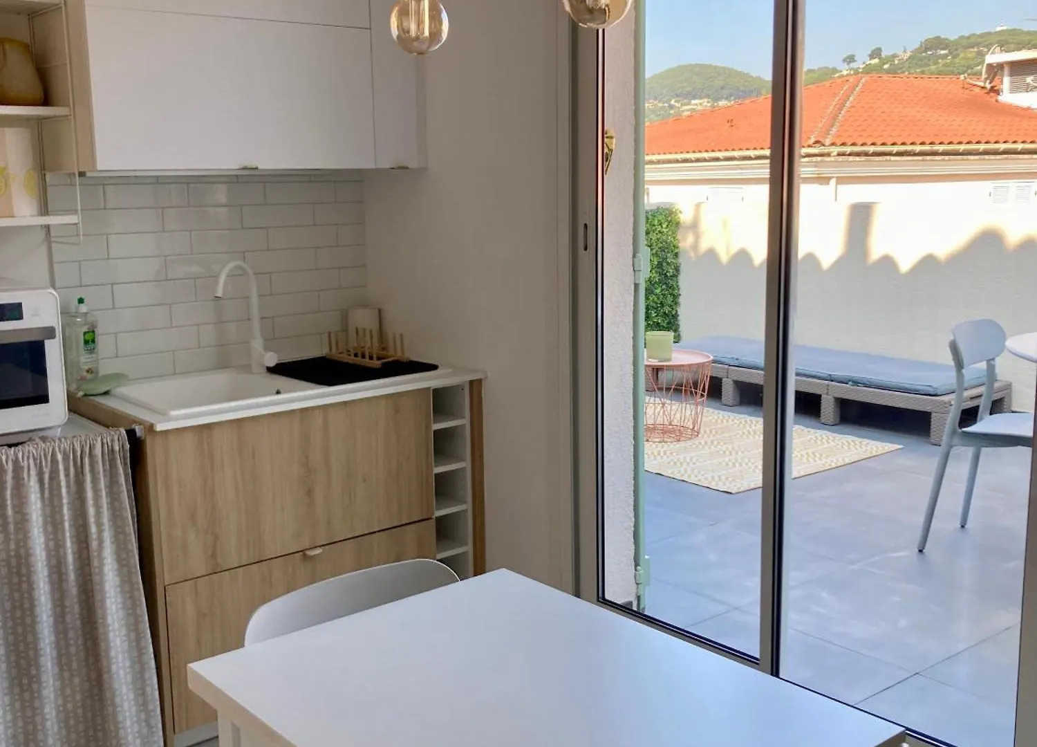 Apartment Havre Cosy Et Familial, Garage, Centre Ville, Dans La Cite Des Potiers Vallauris
